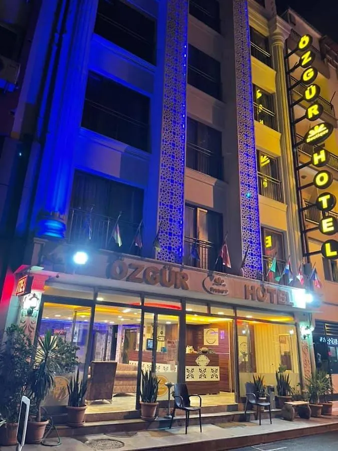 Oezguer Hotel Antalya