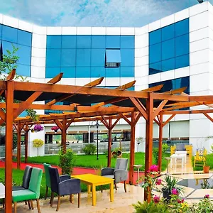3* Hotell Expo Park