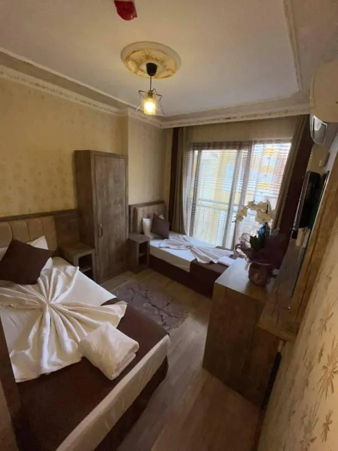 Oezguer Hotel Antalya 3*,  Turkey