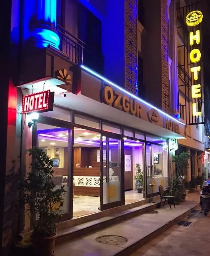 Oezguer Hotel contacts